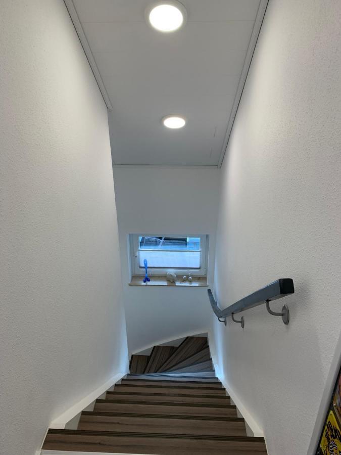 Augustfehn mit allem Drum und Dran. FeWo FloTi Apen Exterior foto